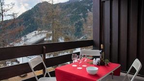 Outdoor dining - Zodiaque RS 4 by Interhome (Ovronnaz)