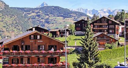 Bergfink Dachgeschoss by Interhome