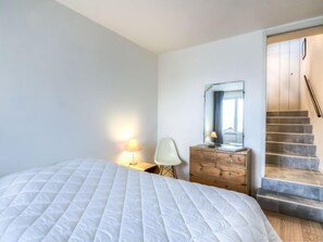 2 bedrooms, Internet