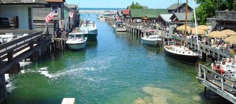 Peaceful cabin in our private woods, close to bike trail, winery, and lakes.