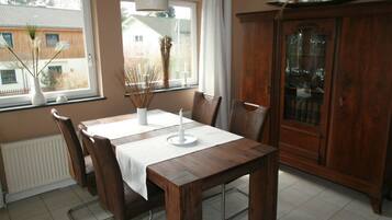 Apartment | In-room dining