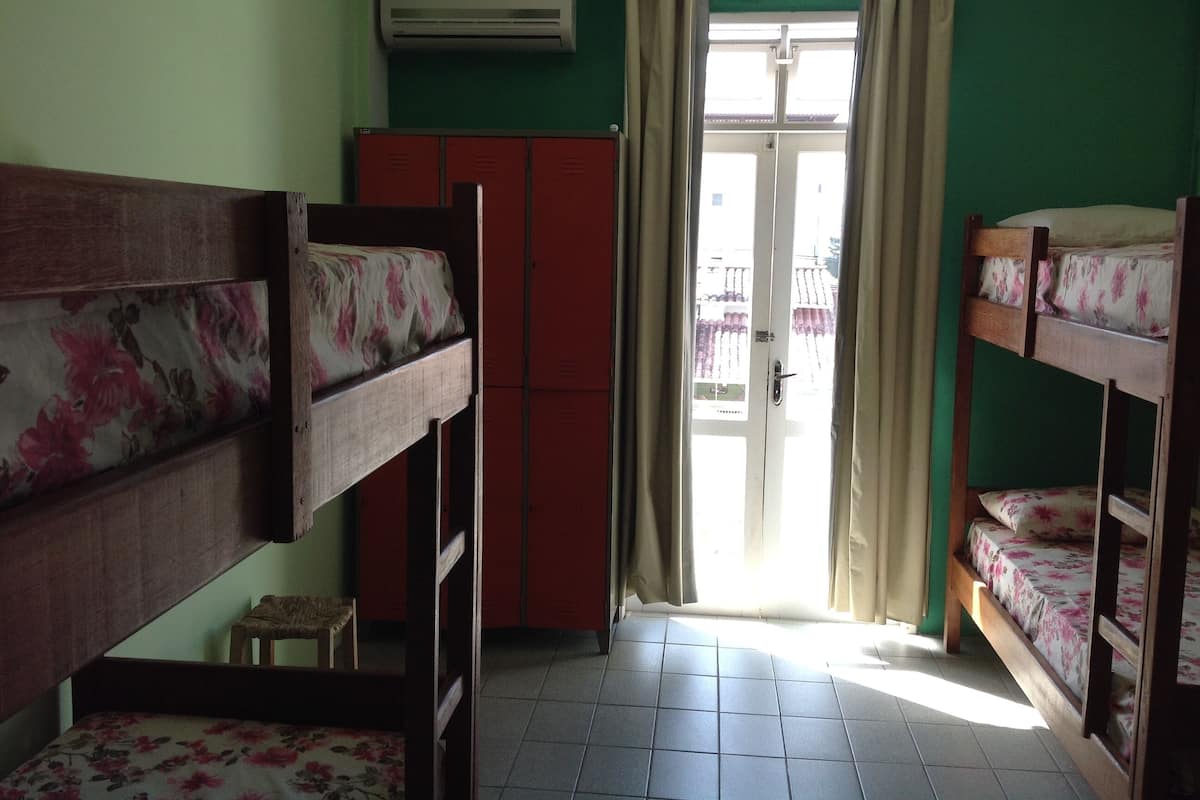 Shared Dormitory, Mixed Dorm | Blackout drapes, free WiFi
