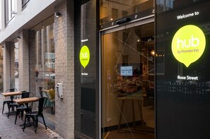 Exterior - Hub By Premier Inn Edinburgh Cc Rose Street (Edinburgh)