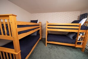 3 habitaciones, wifi gratis y ropa de cama 