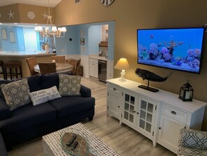 Smart TV, Netflix, reproductor de DVD y tenis de mesa