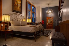 Executive Studio Suite | Minibar, individually decorated, individually furnished - School 31 Lofts at Colors Studios (Rochester)