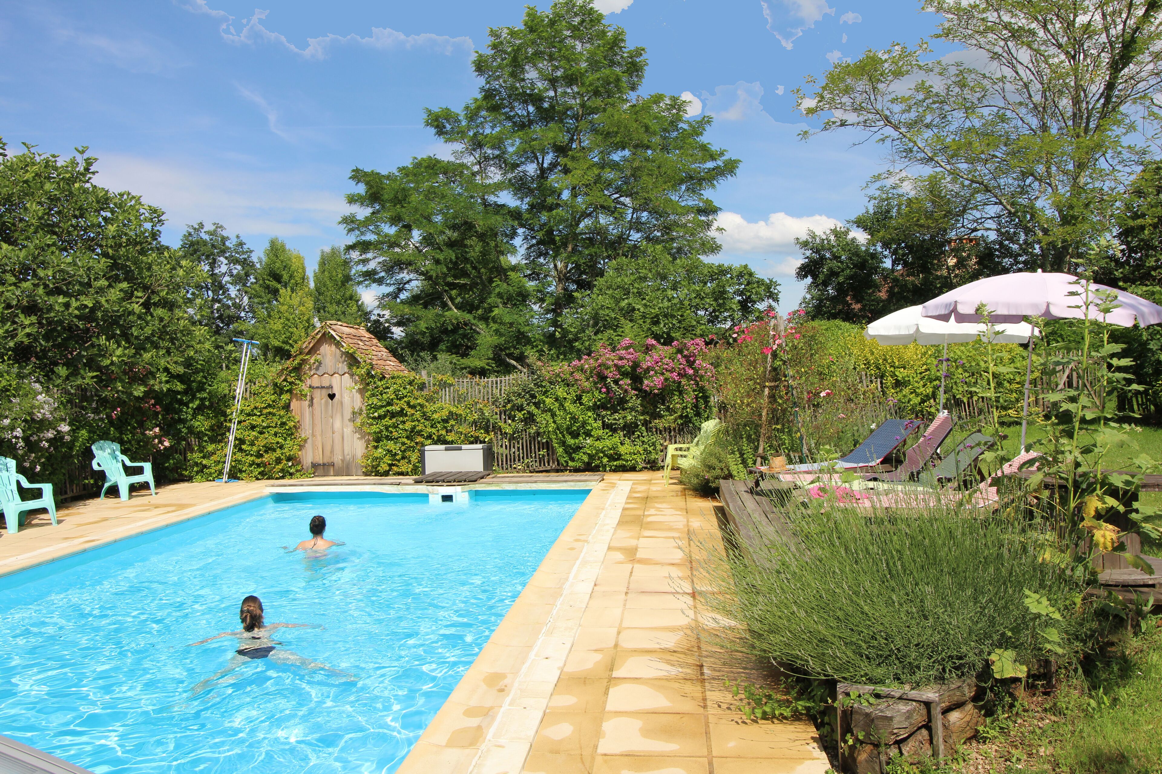 Piscine couverte, piscine extérieure
