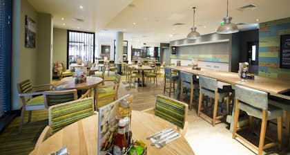 Premier Inn Edinburgh Cc Royal Mile