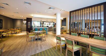Premier Inn Edinburgh Cc Royal Mile
