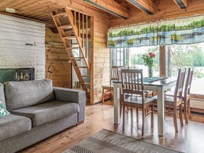 تناول الطعام