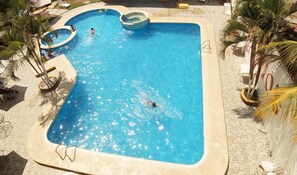 Piscina externa