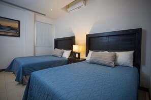 Superior Suite (Rooftop Access) | 3 bedrooms, in-room safe, free WiFi, bed sheets