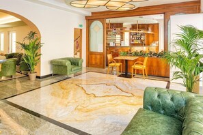 Lobby - Hotel Centrale (Garda)