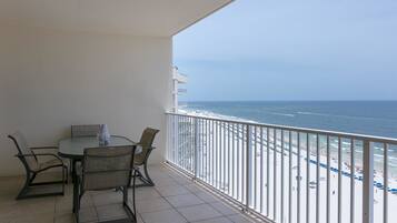 Condo, 3 Bedrooms | Balcony