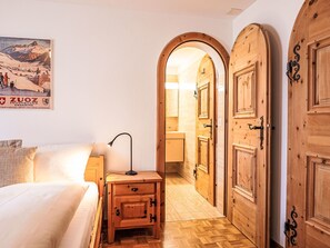 2 bedrooms, WiFi - Chesa Mezzaun by Interhome (Zuoz)