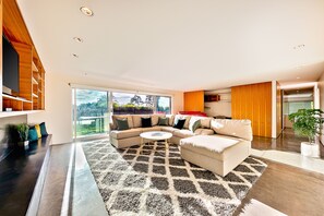 Luxury House, 5 Bedrooms, Private Pool, Ocean View | Living room | 50-inch Smart TV with digital channels, TV - Oceano Homestead Corp Rental by NamaStay (La Jolla)