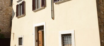 SUITE WINE - Relax & Design in the Heart of the Valdorcia