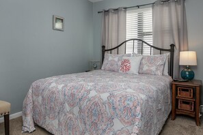 Condo, 2 Bedrooms | 2 bedrooms - Island Shores #352 (Gulf Shores)