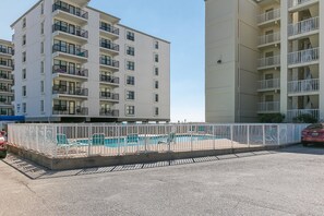 Exterior - Island Shores #352 (Gulf Shores)