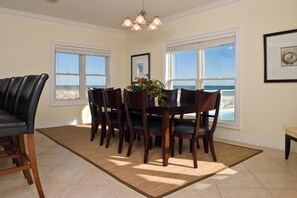 House, Multiple Beds | Private kitchen | Fridge, microwave - Kickback by Vacasa (Gulf Shores)