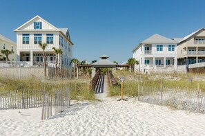 On the beach - Be Still by Vacasa (Orange Beach)