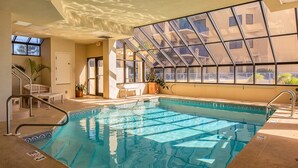 Indoor pool, outdoor pool - Four Seasons Of Romar #101 East by Vacasa (Orange Beach)