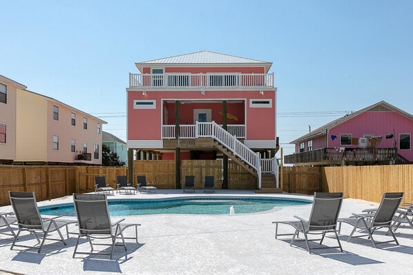 House, Multiple Beds | Pool | Outdoor pool