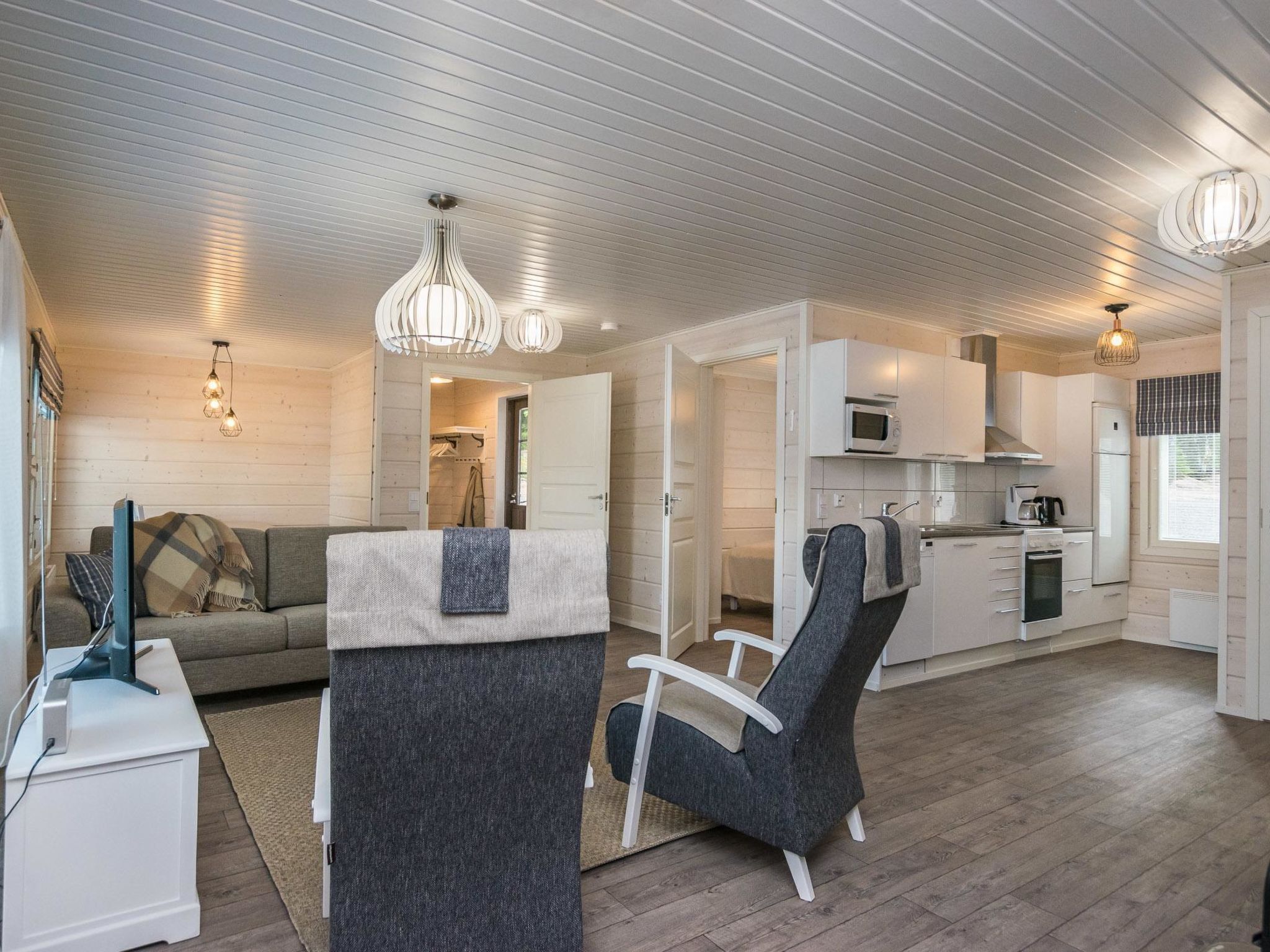 Televisión y reproductor de DVD 