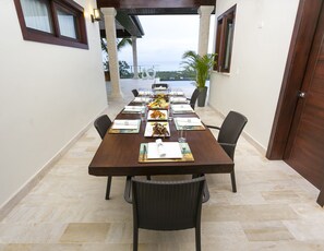 Breakfast area - Villa Lomamar (Las Terrenas)