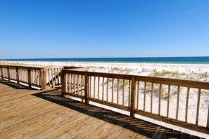 Balcony - Patty House by Vacasa (Gulf Shores)