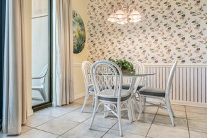 Condo, 1 Bedroom | Private kitchen