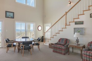 Hus, 6 soverom | Oppholdsrom