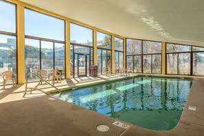 Indoor pool, outdoor pool - Seaside Beach & Racquet Club #3806 by Vacasa (Orange Beach)