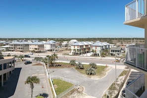 Condo, 2 Bedrooms | Exterior