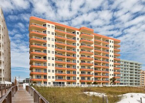 Exterior - The Enclave #305 by Vacasa (Orange Beach)