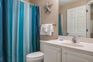 公寓客房, 3 間臥室 | 浴室 | 毛巾