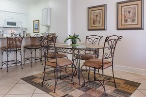 Condo, 2 Bedrooms | Private kitchen