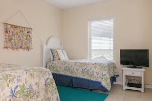 Condo, 2 Bedrooms | 2 bedrooms