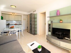 TV - Zafiro 02 by Interhome (Calpe/Calp)