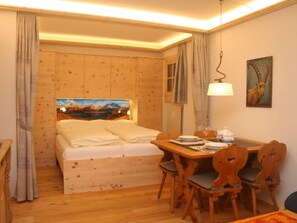 1 bedroom, Internet