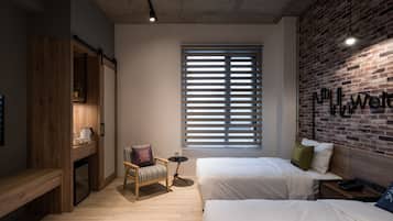 Standard Twin Room, 2 Twin Beds | Room amenity