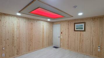 Hinoki 2 rooms | Memory foam -patjalliset sängyt, äänieristys, ilmainen Wi-Fi