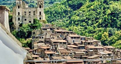 Beautiful Flat with Rooftop Terrace, 4 Beds, 4 Baths, AC, Free Wifi and Garage