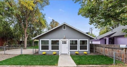 King-mökki keskustassa Meridian