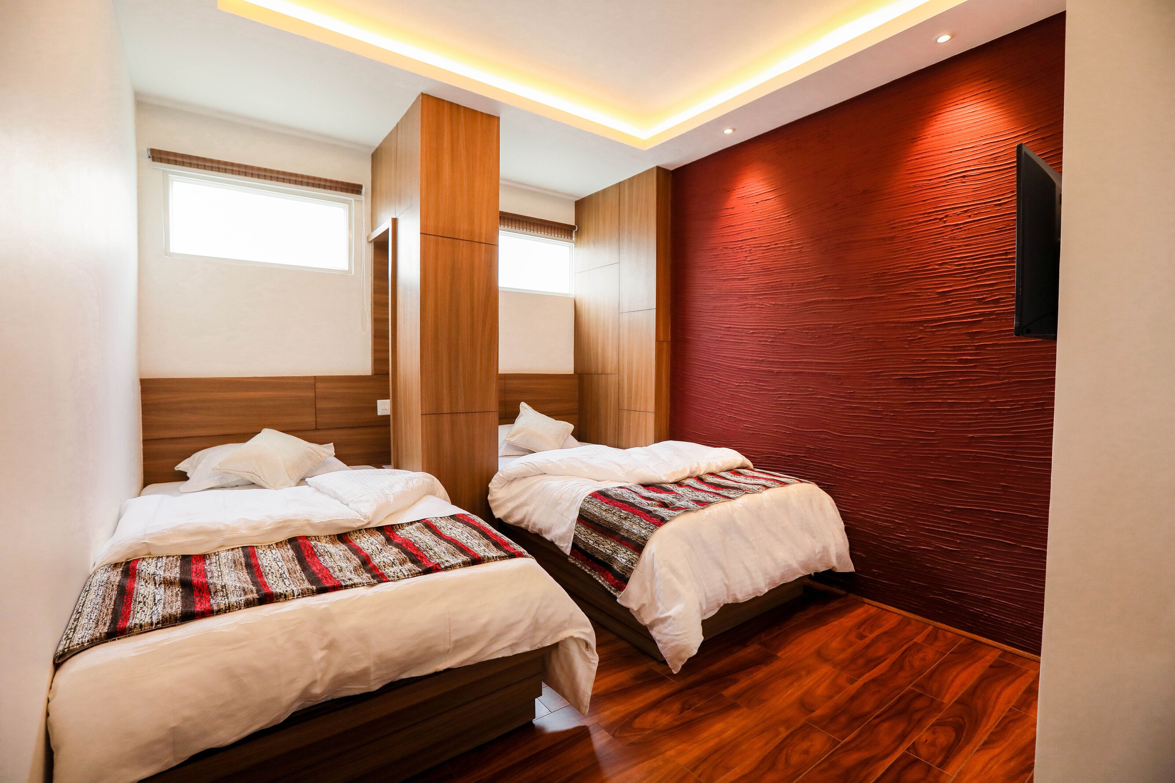 Deluxe Double or Twin Room with Free Airport Pick Up | Desk, laptop workspace, iron/ironing board, free WiFi