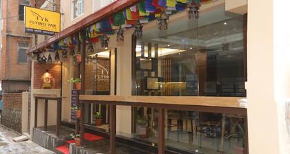 Flying Yak Hotel - Hostel