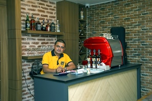 Bar (en la propiedad)