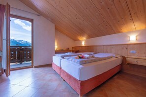 2 bedrooms, free WiFi, bed sheets