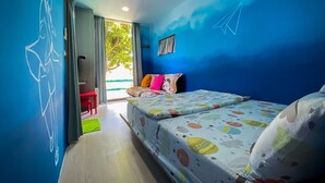 A bedroom with a large bed, a window with curtains, and a view of greenery outside. - Little Ryukyu Hermit Crab Homestay (Liuqiu)
