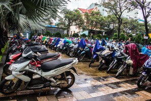 Free self parking